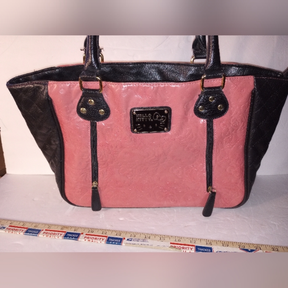 Hello kitty bag